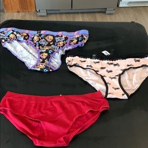 Torrid sz 3 panties NWT